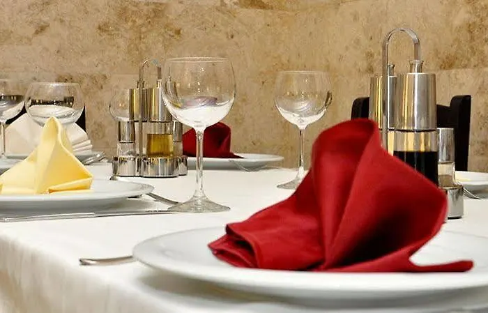 格嘎酒店 4* 培拉特